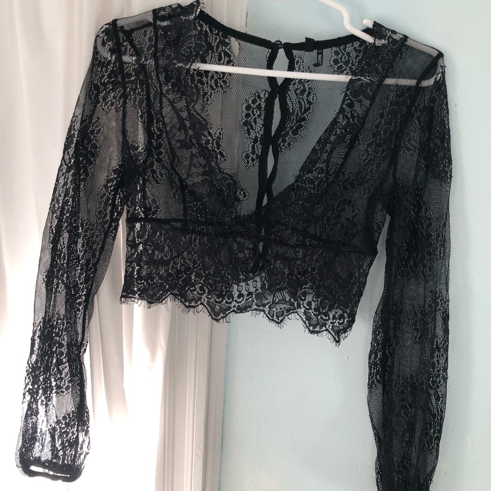 cropped lace blouse - Picture 1 of 2